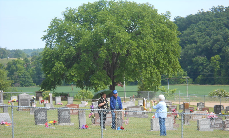 Linda, Wayne and Joann