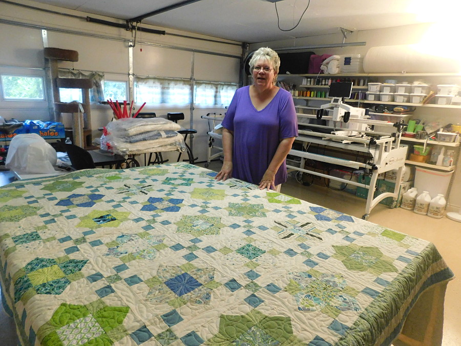 Connie's Quatrefoil Quilt